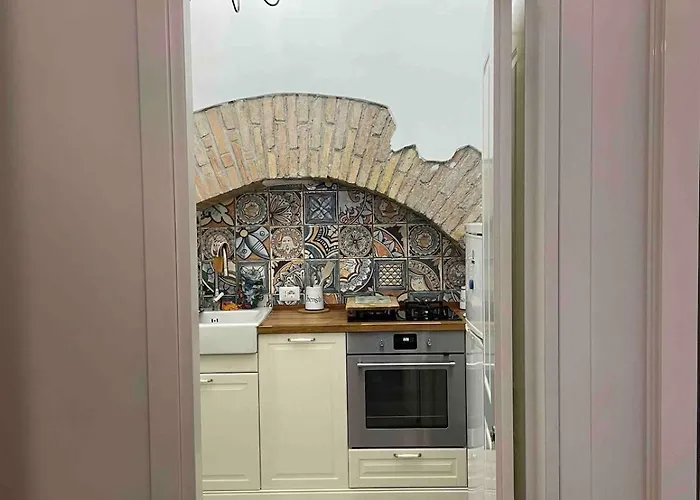 Rome City Center Apartment