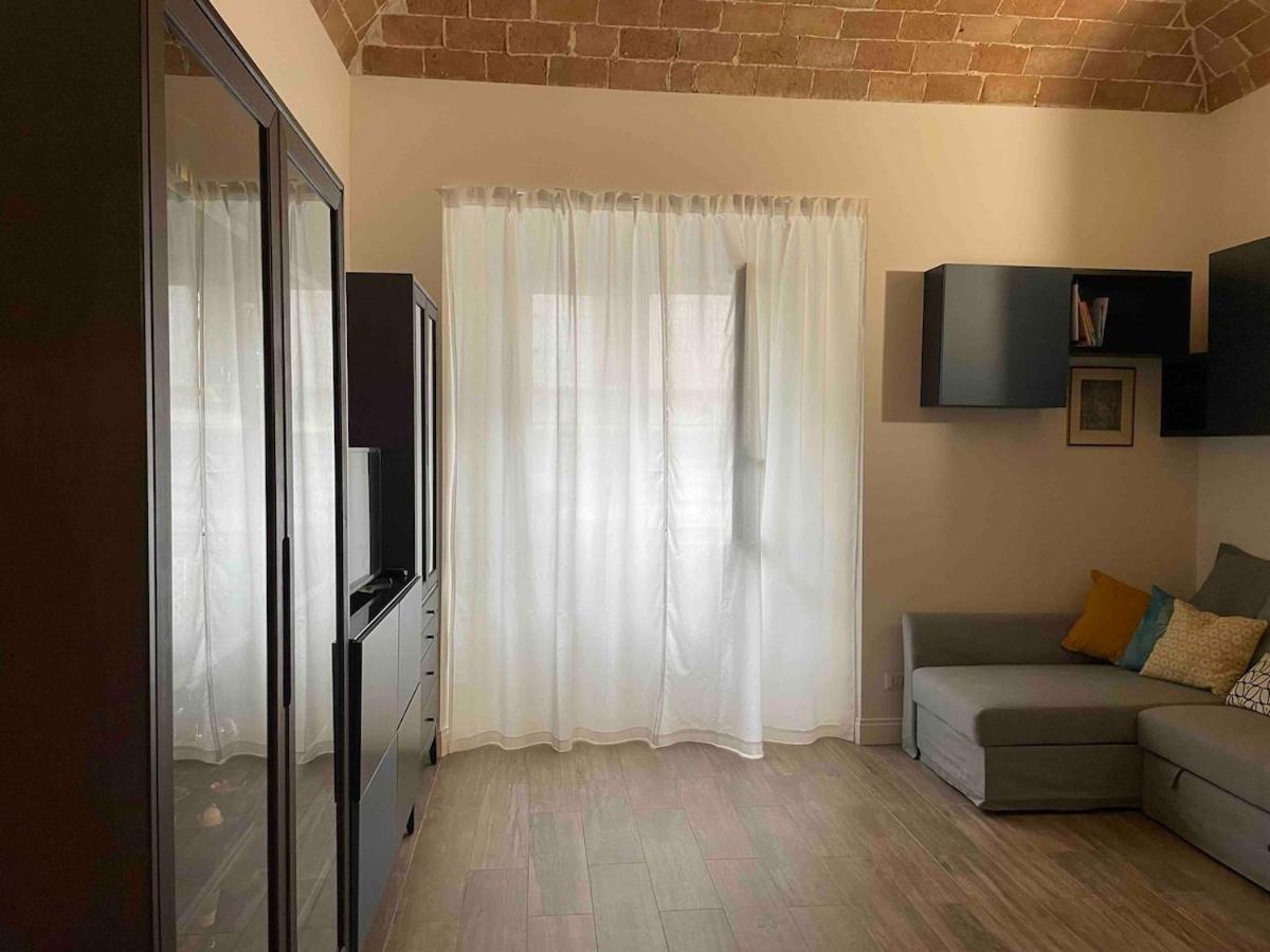 Apartment Center *